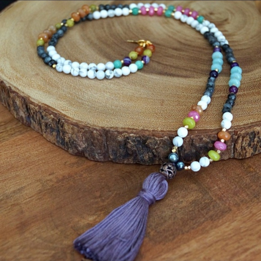Tassel gemstone necklace 💫